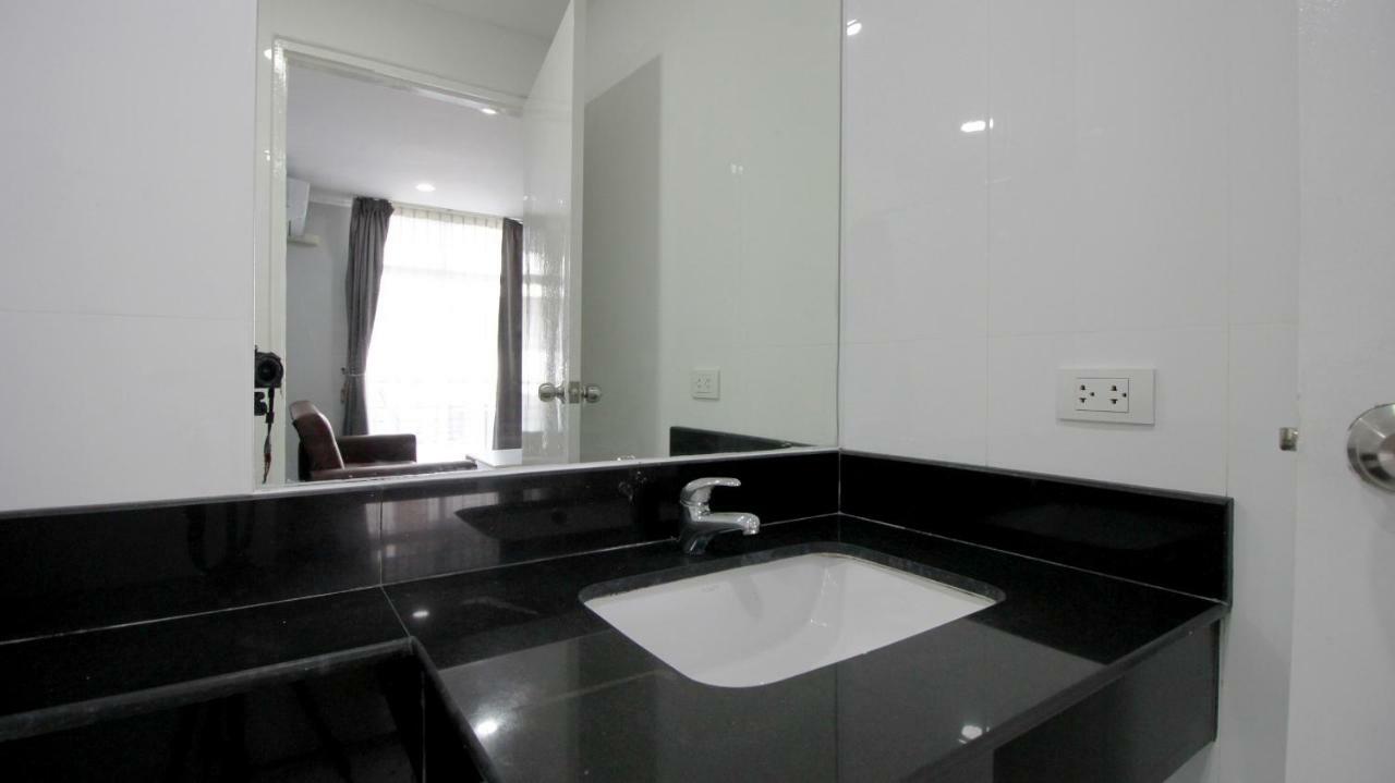 The Ocean Pearl Appartement Pattaya Buitenkant foto